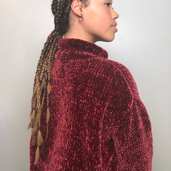 red turtle neck sweater - Picture 2 of 5